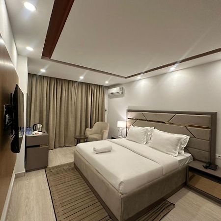 Hotel Belle Vie Kinshasa Eksteriør bilde