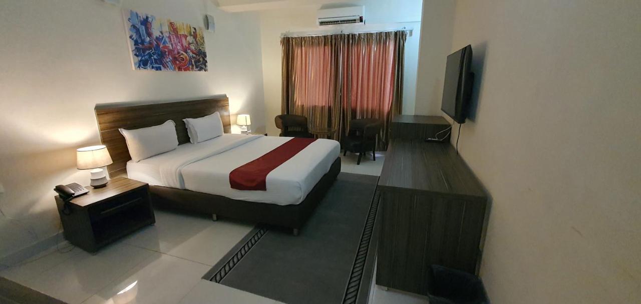 Hotel Belle Vie Kinshasa Eksteriør bilde