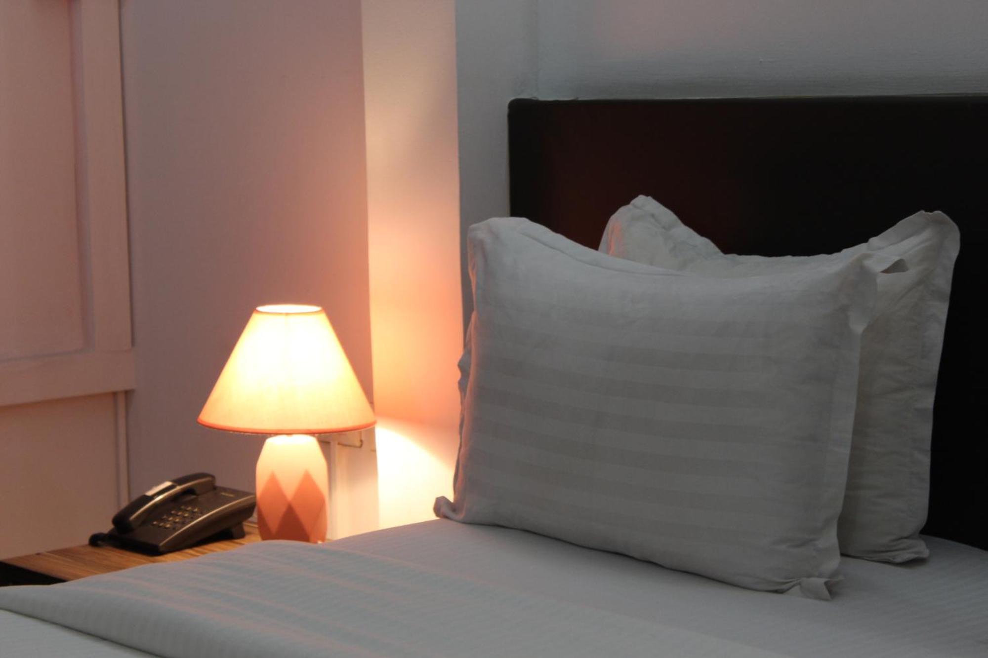 Hotel Belle Vie Kinshasa Eksteriør bilde