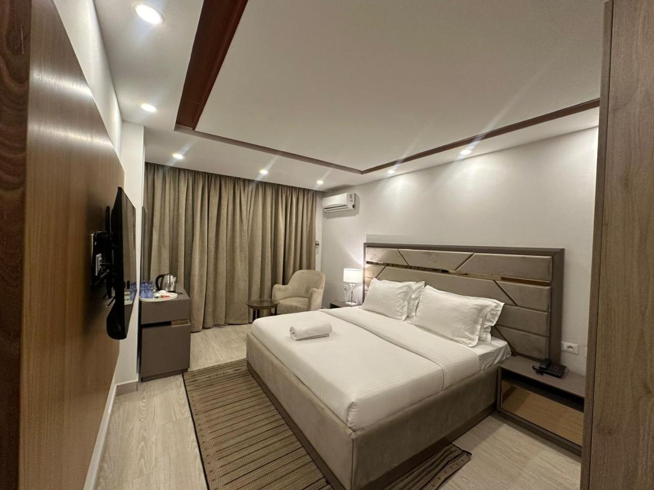Hotel Belle Vie Kinshasa Eksteriør bilde